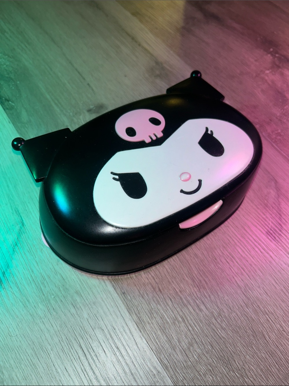 Kuromi wipe dispenser container
